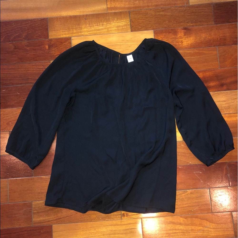 SUPER CUTE BLACK BLOUSE